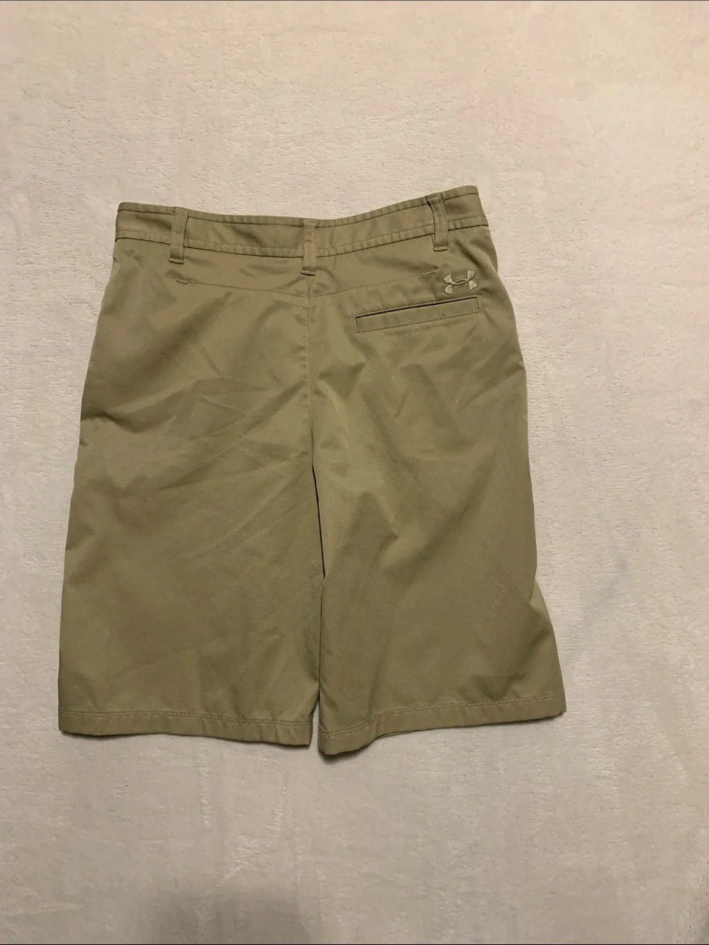 Boys Youth size 16 Under Armour Shorts tan button zip loose fit